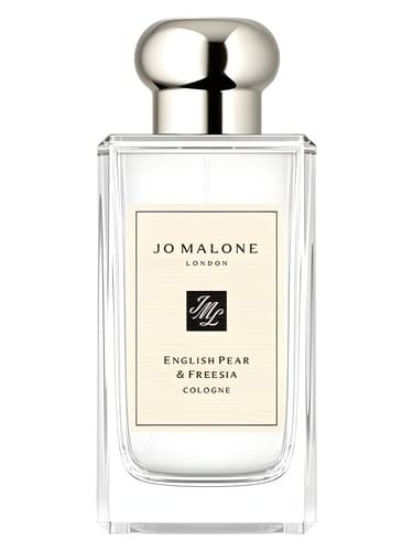 English-Pear-Freesia