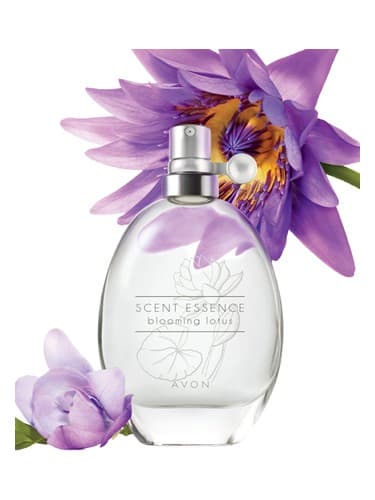 Scent-Essence-Blooming-Lotus