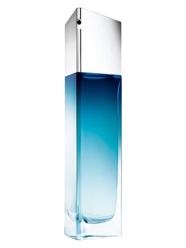 Very-Irresistible-Givenchy-Fresh-Attitude