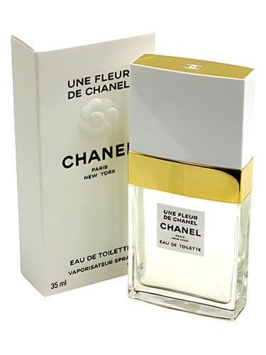 Une-Fleur-De-Chanel